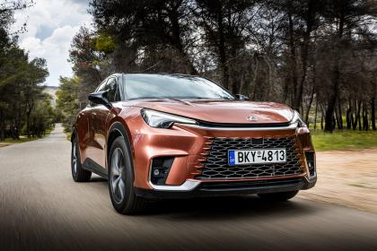 Test: Lexus LBX Hybrid 136Ps